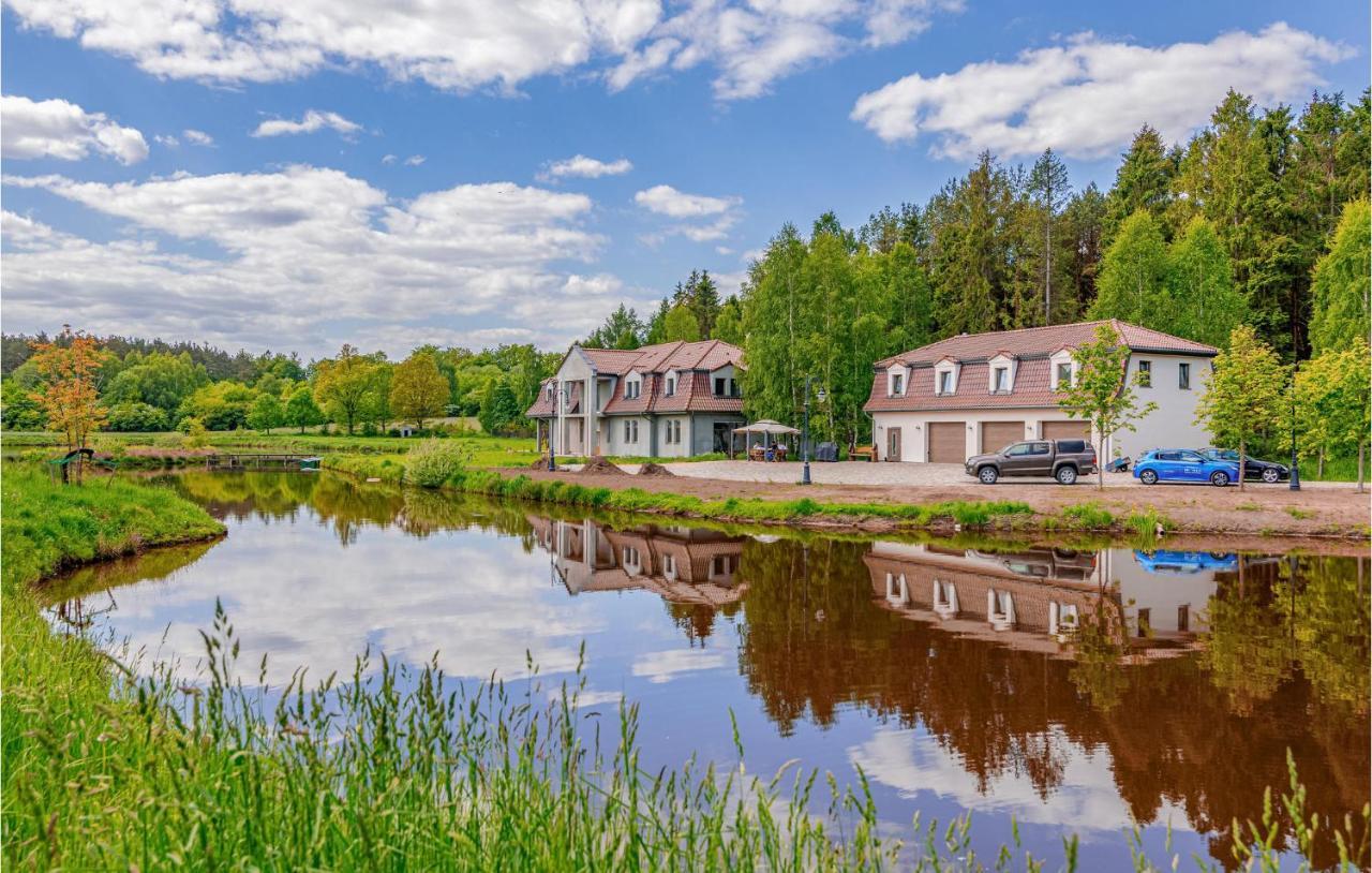 Amazing Home In Gniewino With Kitchen Exteriér fotografie